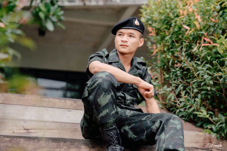 ปากาญอสตูดิโอ - ถ่ายรูปในสตูดิโอ กับชุดทหาร หล่อเท่ๆ-วิดด้อมฟิลด์ | ช่างภาพกะเหรี่ยง ปากาญอสตูดิโอ ภาพที่ 3